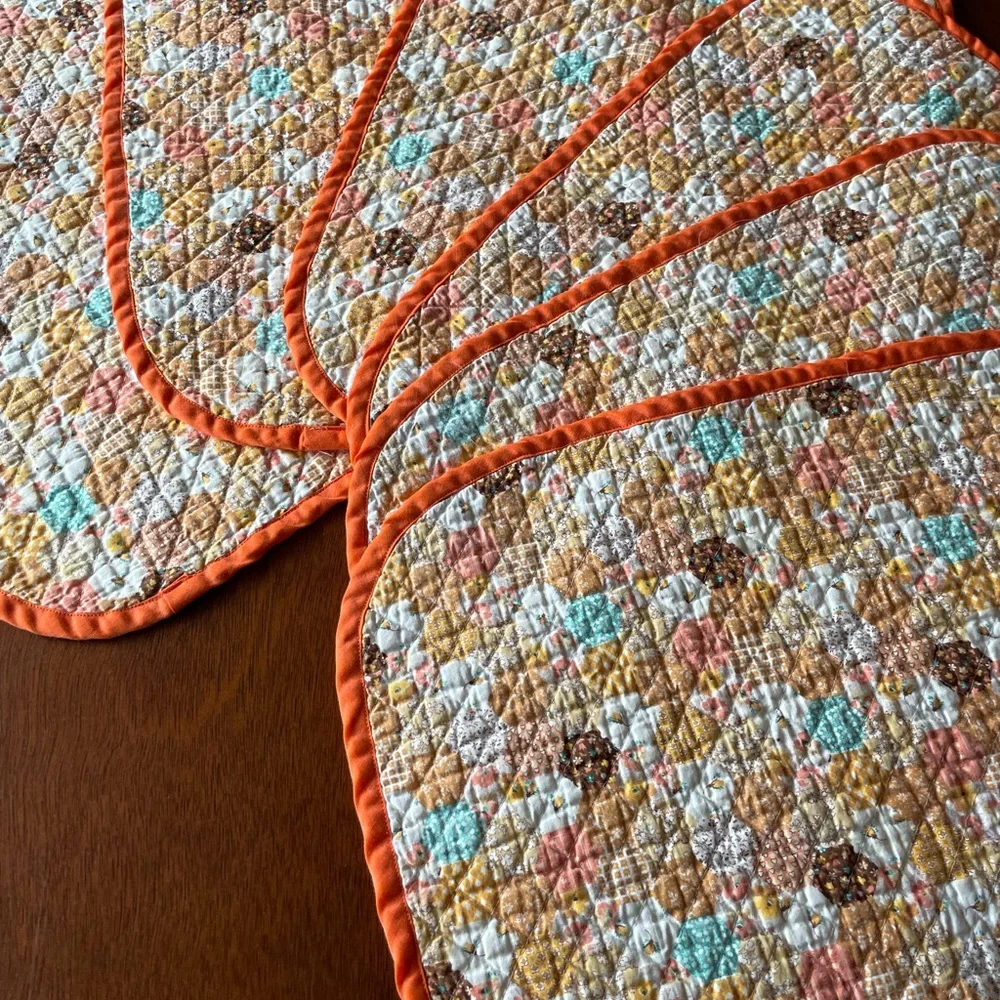 Vintage Quilted Placemats Patchwork Pattern with Rounded Corners Set of 6 Orange